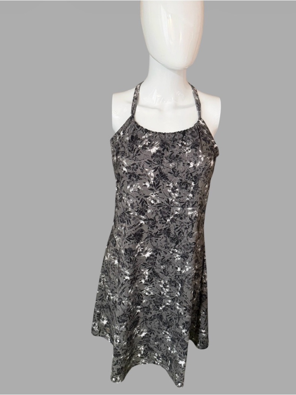 Balance Collection Black and Gray Floral Backless Sundress